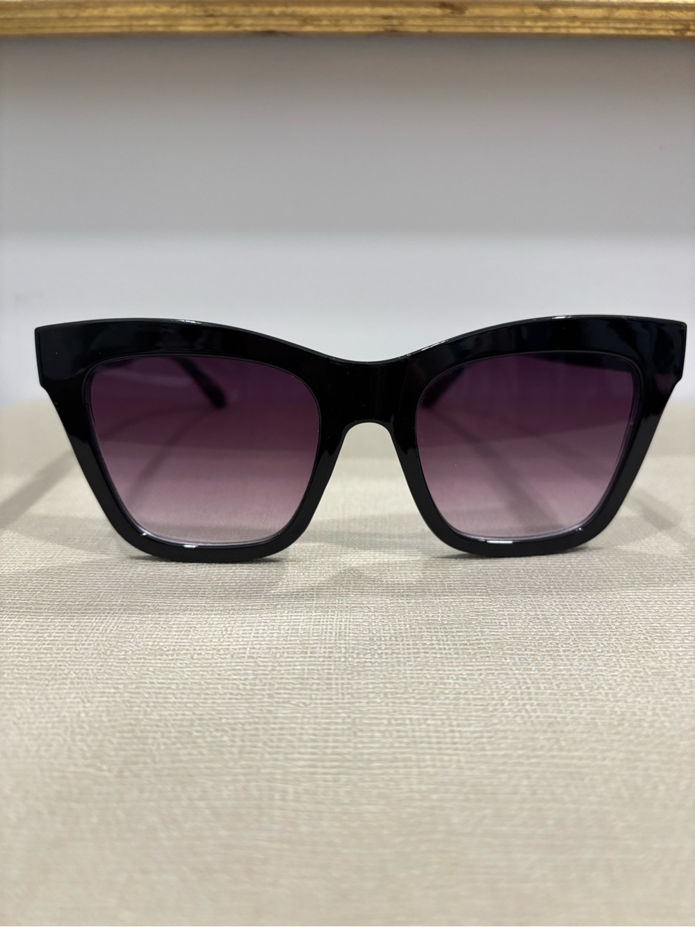 Aerie Sunnies Real Good black sunglasses